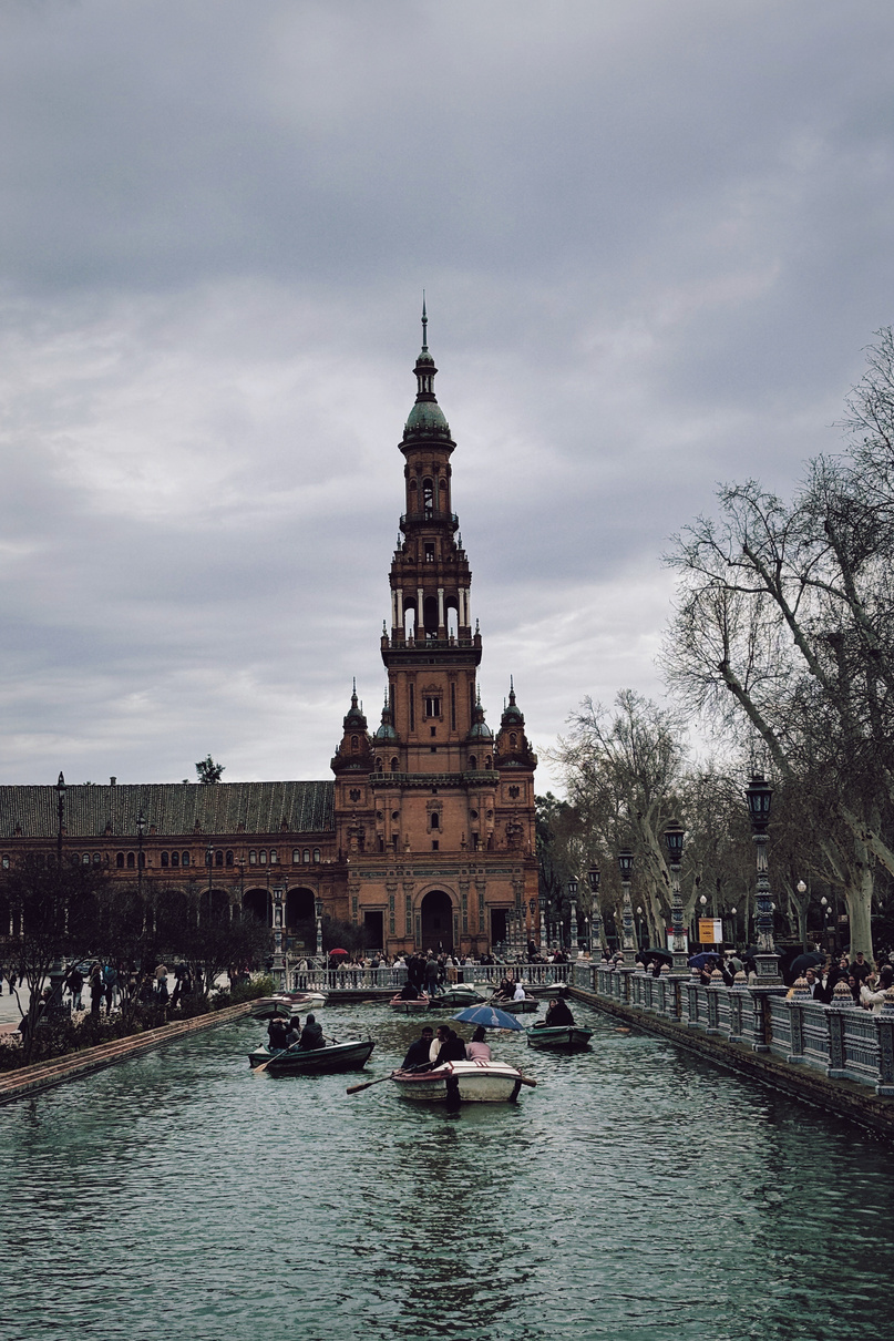 "across towns" Collectio(n.) 2016 - 